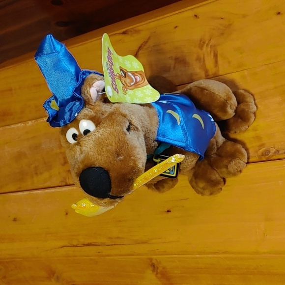 💚NWT Cartoon Network Scooby-Doo Wizard Plush Toy - Picture 1 of 11